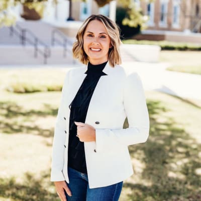 Team Member Crystal Reynolds